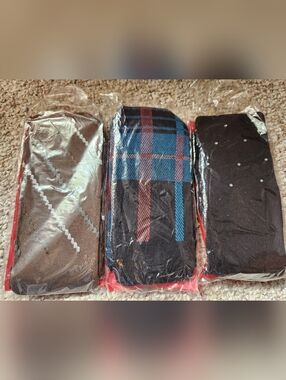 New 3-Packages  of Patterned Stockings
